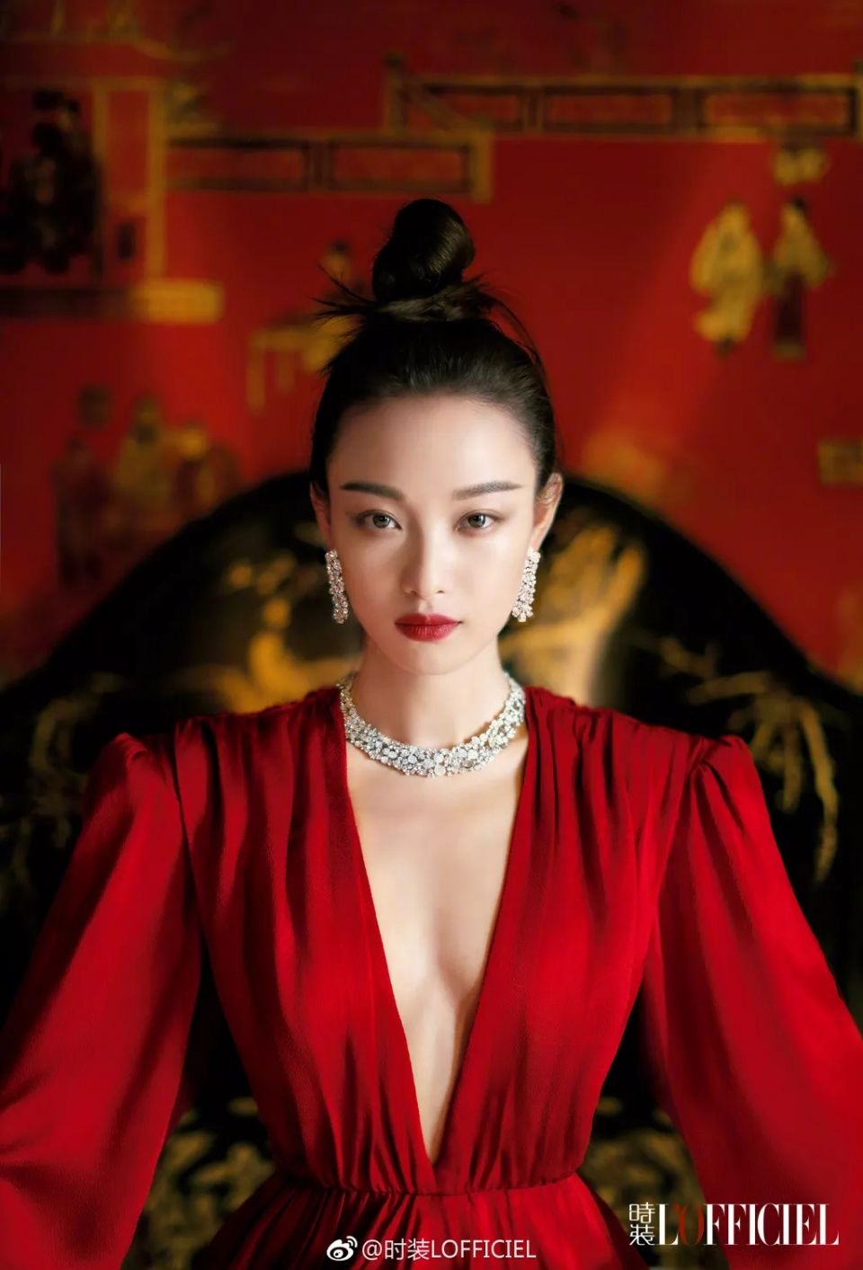 入秋这两个颜色穿在一起=很贵!