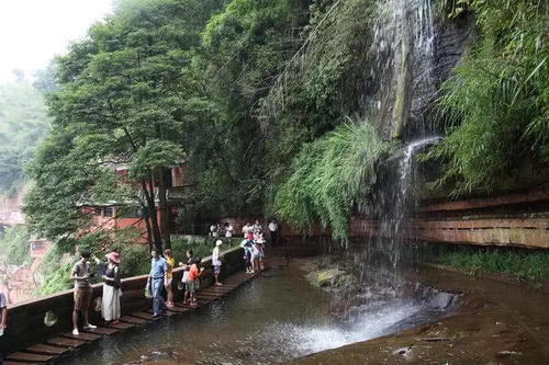 四川一大波景区门票降价，看好攻略就出发…