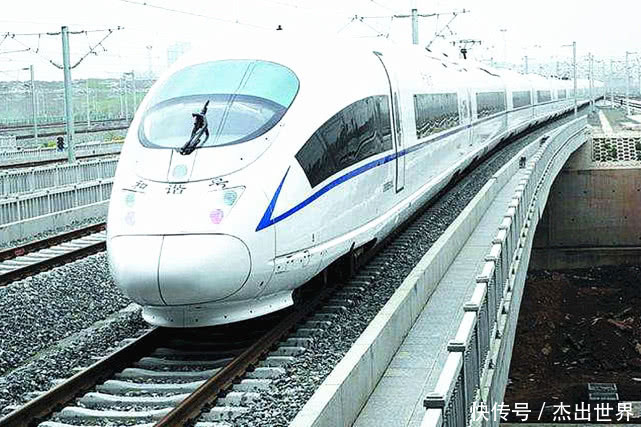中国“最大”的5座火车站，第五个世界排名第一，有你的家乡吗？
