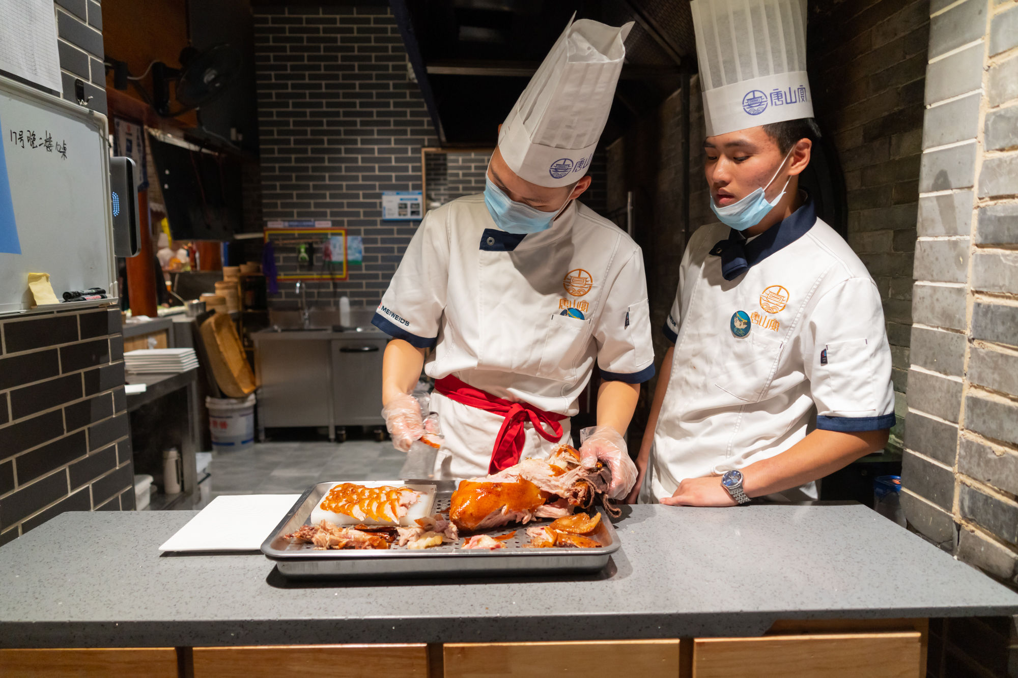 用三天两夜的时间，在风光秀美、沙暖潮平所在，找寻最正宗的唐山