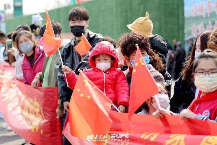  #迎接#全城瞩目！刚刚，英雄到家了！日照“最高礼遇”迎接！