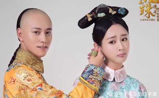 杨紫深夜微博发文，疑似与秦俊杰分手，网友：不相信真爱了