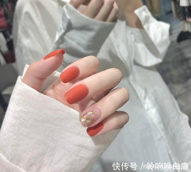  「钻石」早春BlingBling的亮片美甲合集，这些神仙美甲真的超好看！