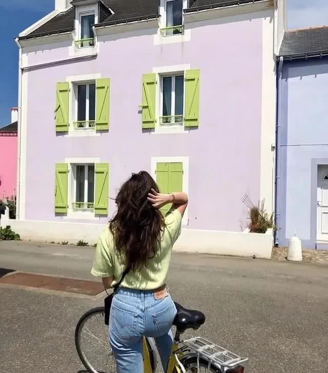  心旷神怡：道别低沉深棕色系，溫柔柔美又讨人喜欢的初恋女友色，给你心旷神怡