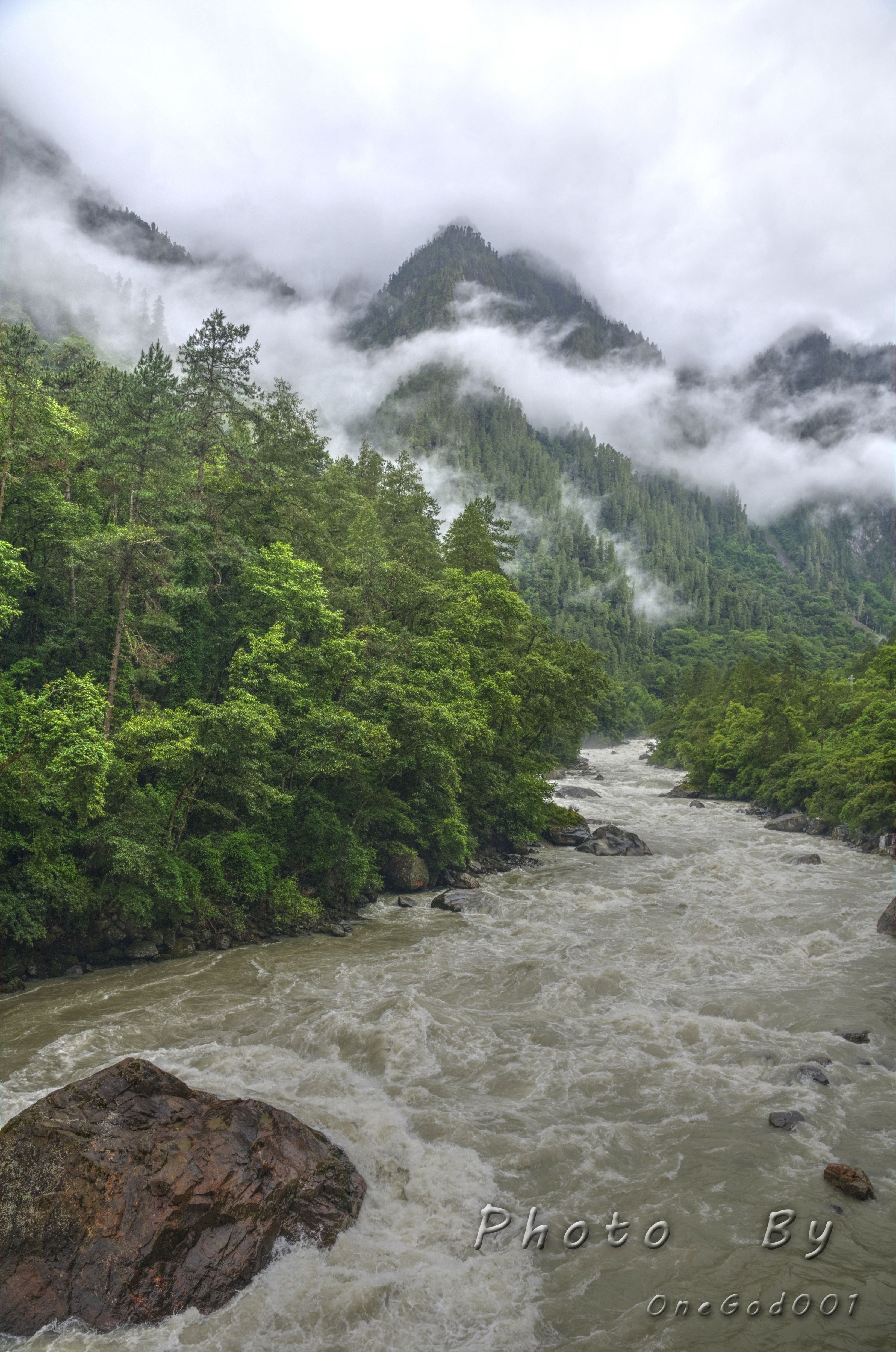 川进青出，十五天三省，318全线，冰川、湖泊、雪山探秘之旅。