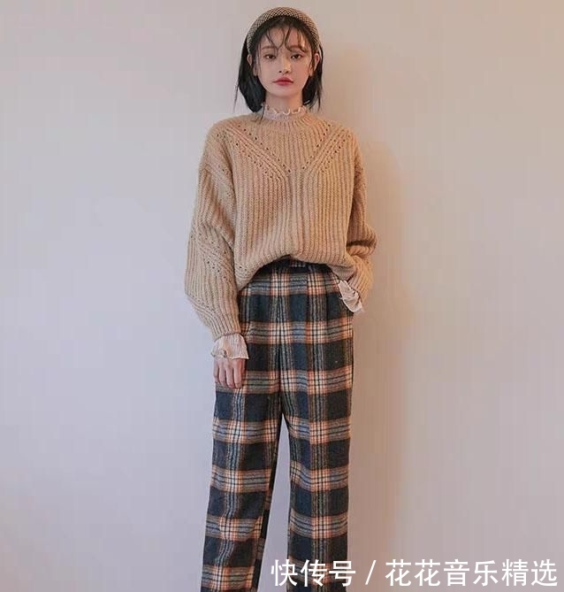 毛衣■毛衣+直筒裤,2020年最流行的搭配,特显高显瘦!