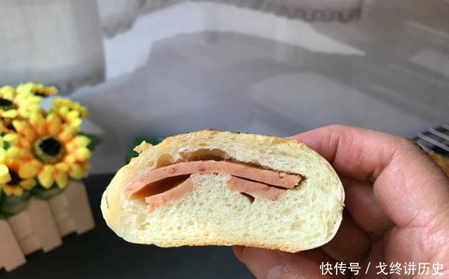 【拉丝】不用揉出手套膜，面包暄软又拉丝，操作简单，小白看一遍也能学会！