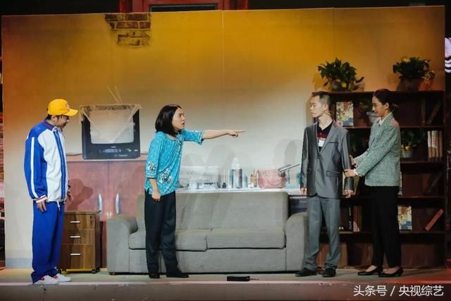 百年老店美发师现场秀技艺,做出来的头发有什么不同?