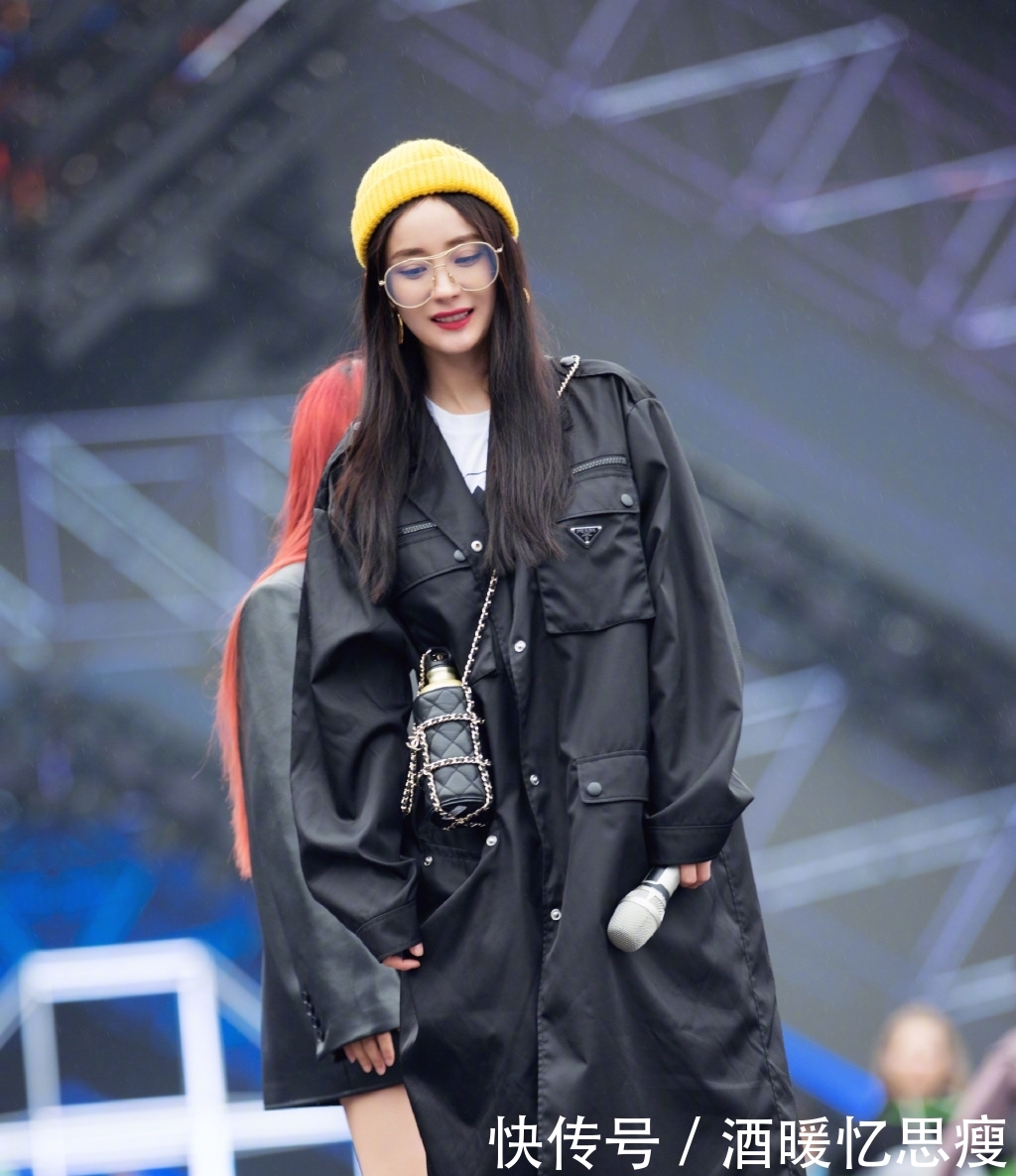 跨年晚会杨幂野狼