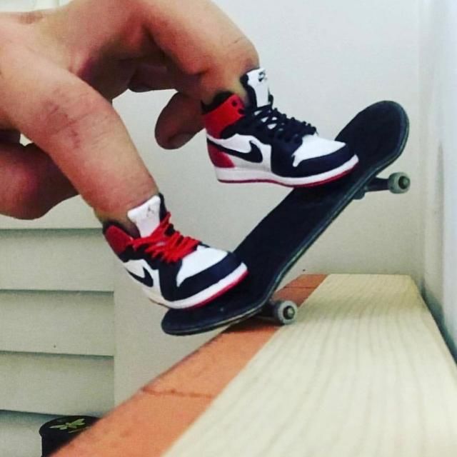 帅气又可爱!你一定没见过这么精致的 mini 球鞋!