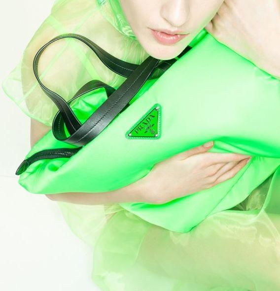 每周芭报|Dior开始卖公仔了!唐嫣居然会说土味情话?