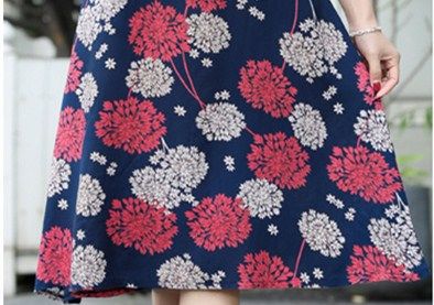 天!168斤的老婆穿这绵绸裙，竟有水蛇腰，看的我心扑通扑通啊