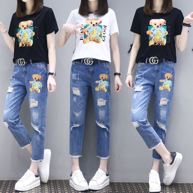 太美了，不敢相信，老婆穿上小脚牛仔裤，一件比一件好看，长面子