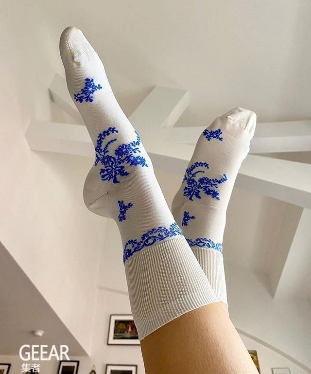  『Nike』追潮流不用花大钱：Nike这对普通运动袜受到潮人热捧！