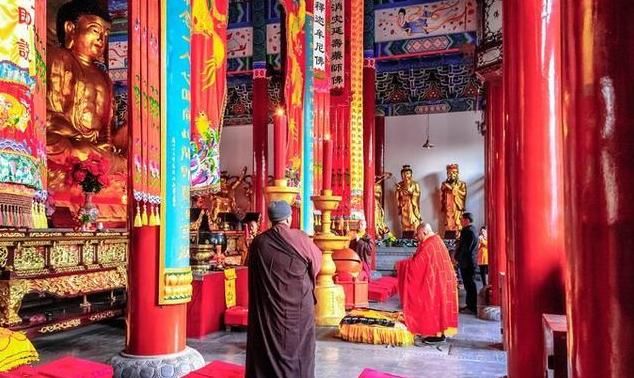 和尚尼姑在同一个寺里修行？河南这个千年古刹太“有个性”了！