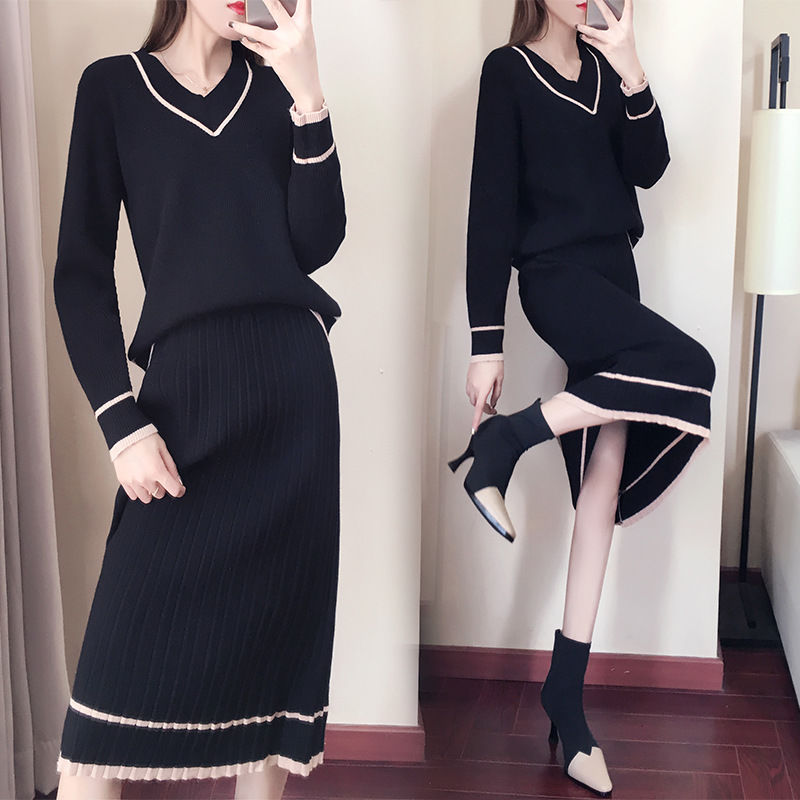 中秋节，这套装必须要买2件，特适合40-50岁女人，显嫩洋气