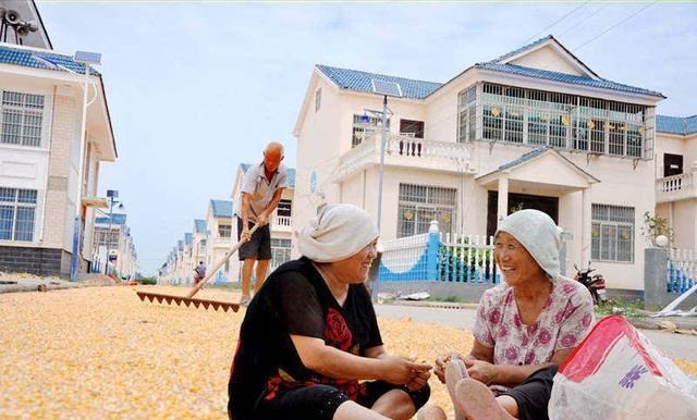 农村户口和城市户口在当今社会还有区别吗？