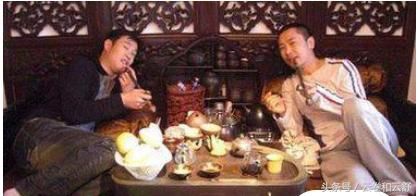 小沈阳吸毒被抓？妻子愤怒发文辟谣，小沈阳却淡定发文悼念单田芳