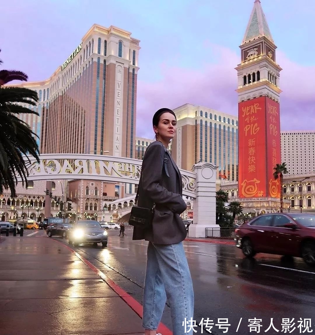 『穿搭』成都街拍:原来这些小个子美女穿衣显高的秘诀是这个!