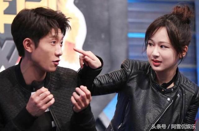 杨紫分手4天前跟他发短信，让他帮忙推新剧，对话内容暴露两人关