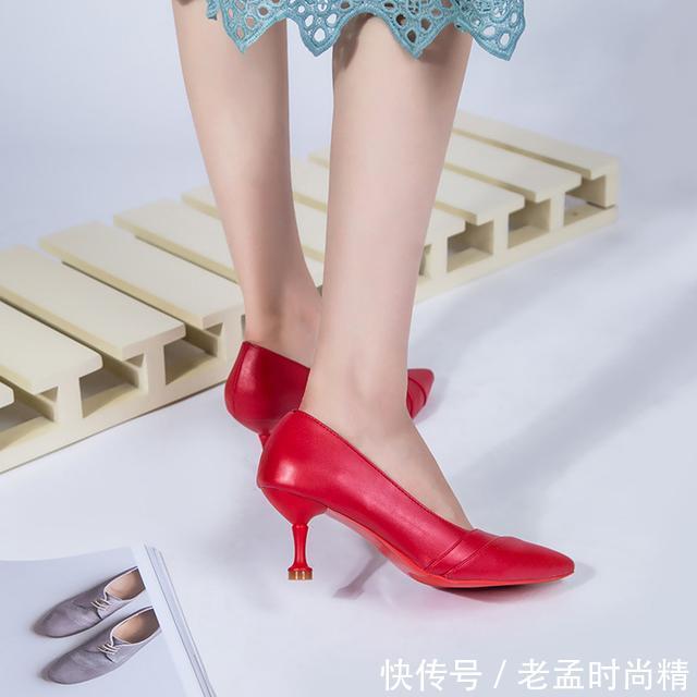  #设计#女神鞋柜不可或缺的高跟！