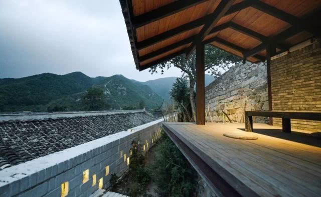  「租下」为养老，他租下20年破农房，院子400㎡，花3年打造出一