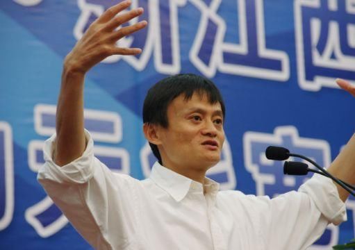 又一“铁饭碗”行业要消失！都是马云的功劳，网友：也该赚够了！