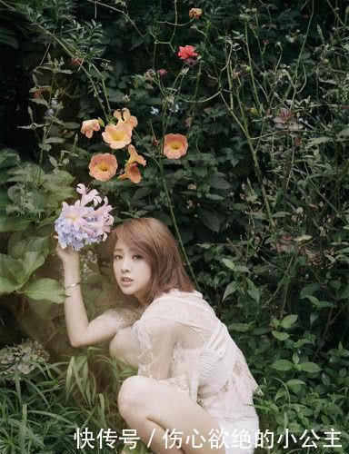 她签约韩国后遭解约,只因公司要求她进行整容,回国的她愈来愈美