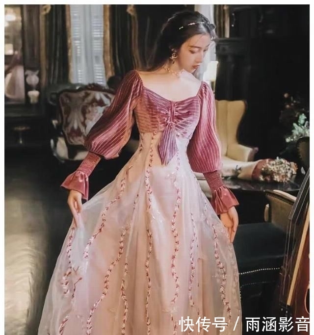 「明你的容貌」心理学：选一件你最喜欢的淑女裙，测你的容貌在班里属于哪个等级
