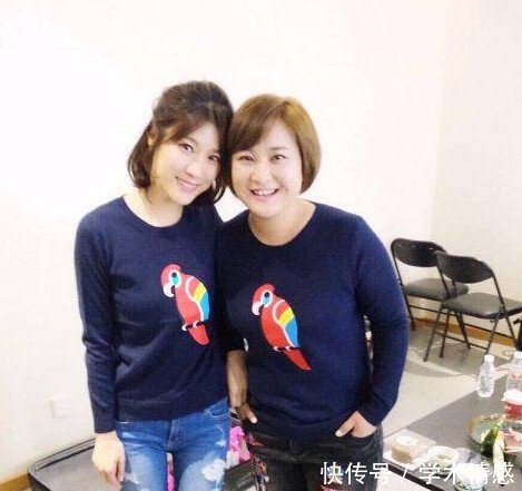 看了贾玲的这身搭配，男人也会怀疑人生，网友实在看不下去了