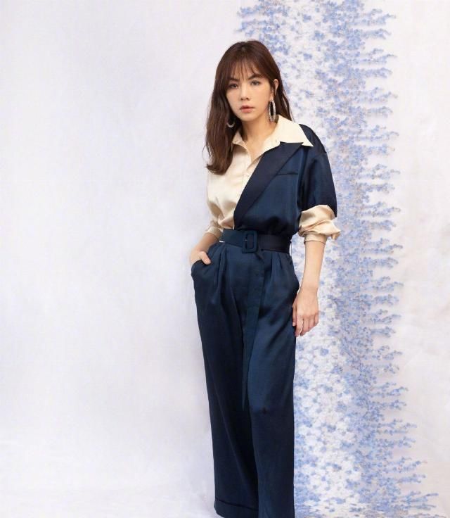  Ella@Ella把连西装体裤穿得好时尚，身材1米63