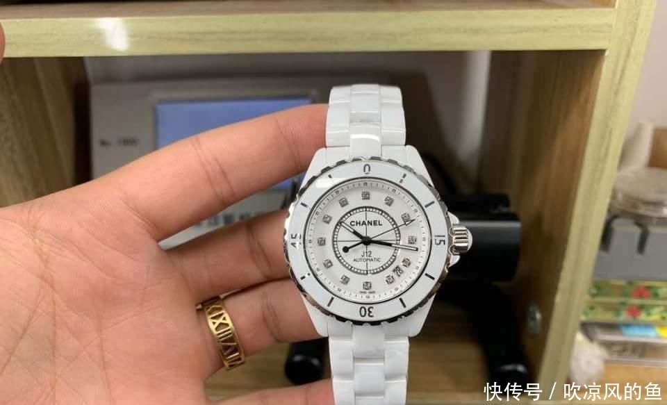  『搭载定制版』你是什么风格呢？如果不知道，这五种风格的腕表，你喜欢哪款呢
