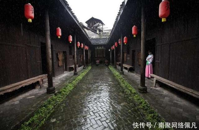 湖南又建一条时速350新高铁, 四种路线方案出炉, 经过你的家乡吗
