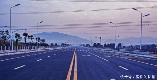  「虚线」你知道“双黄线”和“单黄线”有啥区别吗？新手司机可