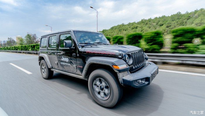 Jeep重走史迪威公路，大切诺基与我同在