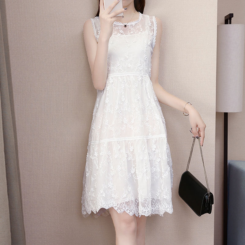 今年最流行的连衣裙，照着买准没错，简直太美了