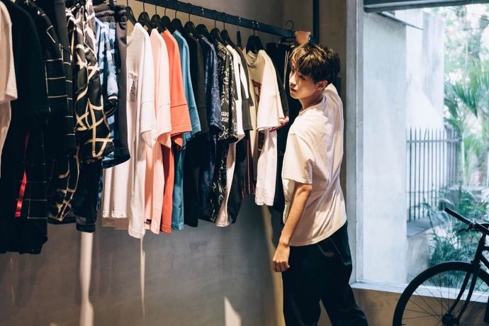 王俊凯常上身的T恤TPHANTACI，原来是《好声音》导师周杰伦创立的