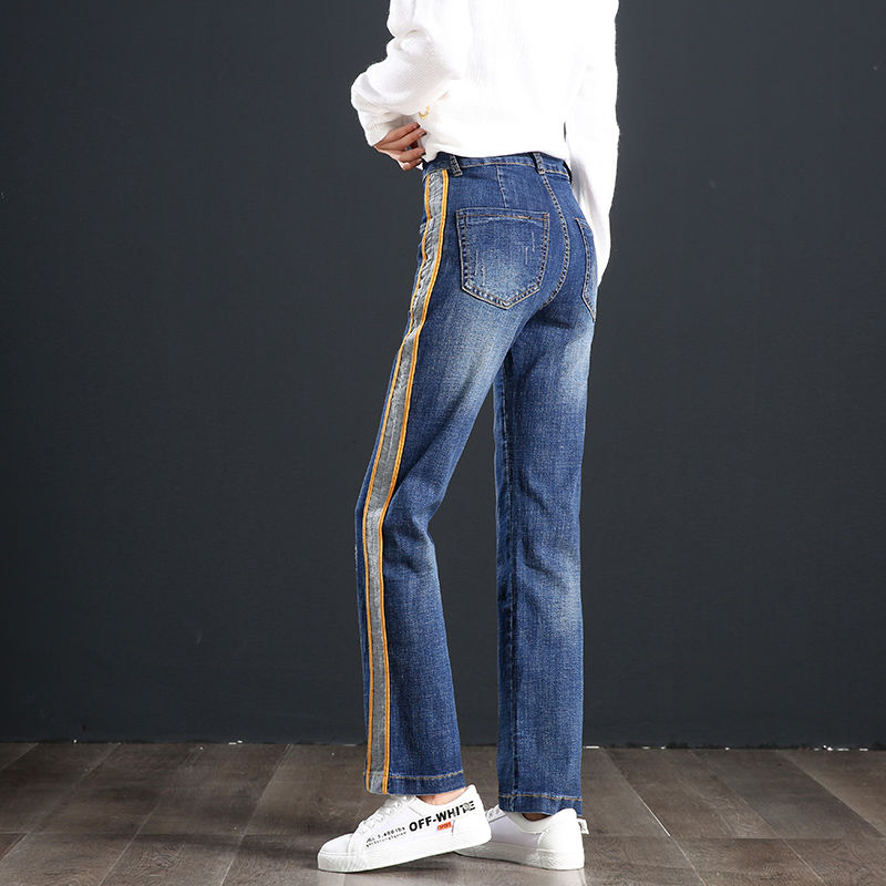 立秋了，别傻傻穿秋裙了，当下流行“春秋裤”，特适合40岁女人