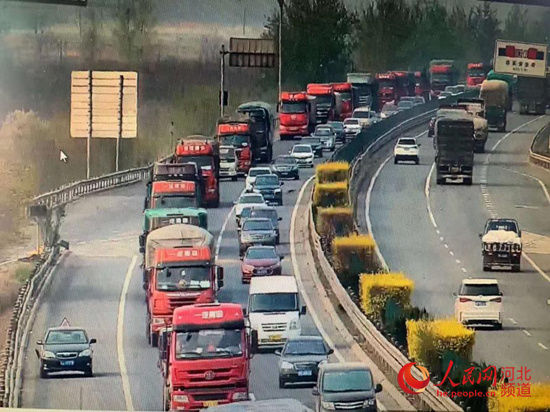  事故：清明假期河北高速交警出动警力4470人次查处违法5665起