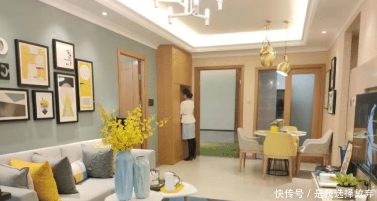 参观:参观90㎡两居室样品房, 时尚清新的精装效果, 以后买房也要这么装