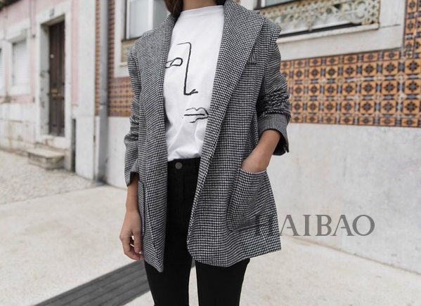 有趣的灵魂千篇一律，时髦的五官万里挑一