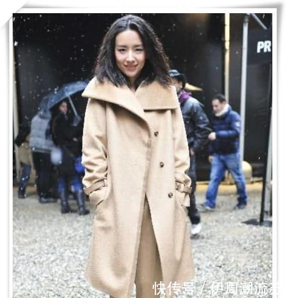 董洁这穿谁的衬衫80斤体重穿成了金刚芭比,网友丑出新高度!