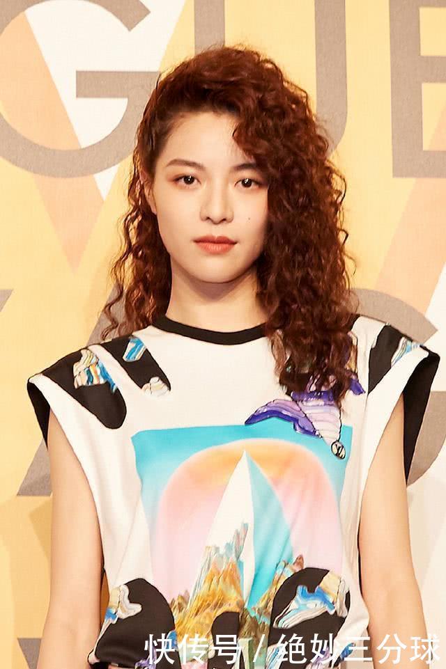 『女人』女人不管多大年纪,这4种“发型”再流行也别剪,丑得像杀马特!