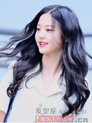 玩转清新少女发型 减龄十足还美颜