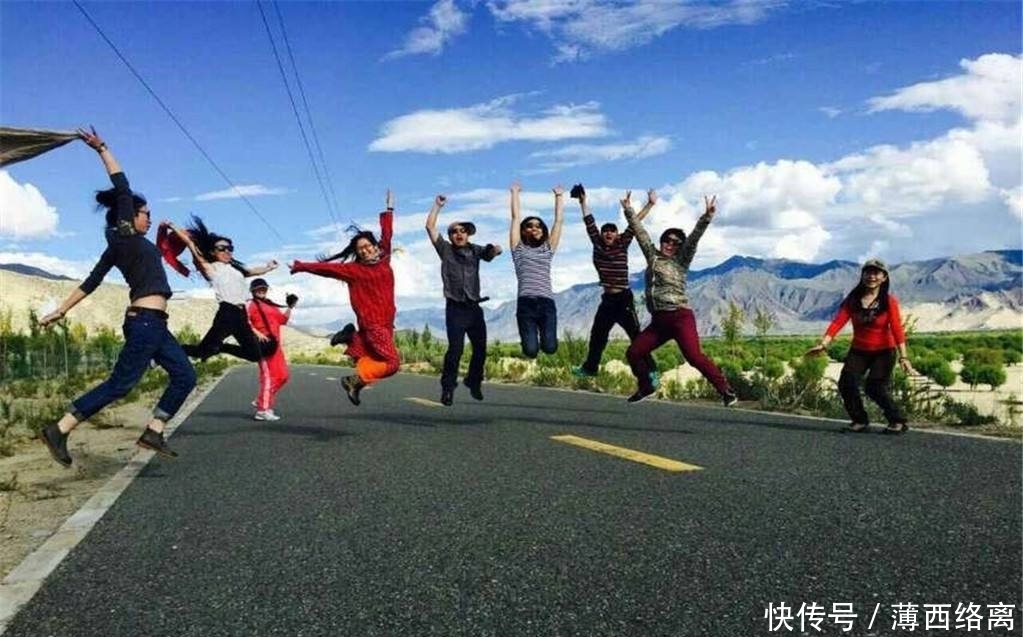 哈尔滨出发去西藏自驾游，青进川出，四人一部车大约费用多少？