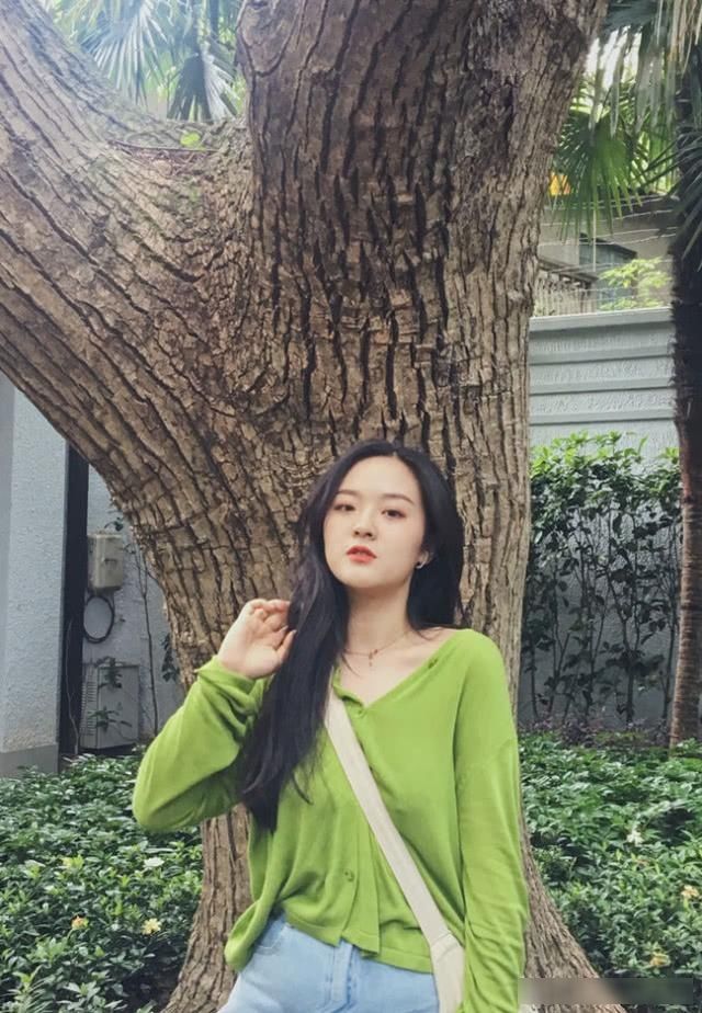  『薄荷绿』00后最爱的牛油果绿超美，出门时身上带点“绿”，走到哪都是潮