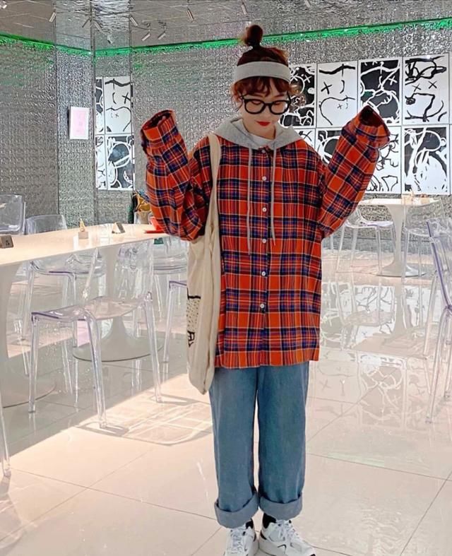  格子■如果你觉得“配不上春天”，不要怀疑，那一定是缺一件格子衬衫