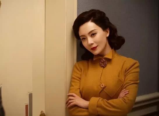  [女星]女星穿旗袍有多美？青你2训练生各有韵味，高贵风情清新你吃哪款