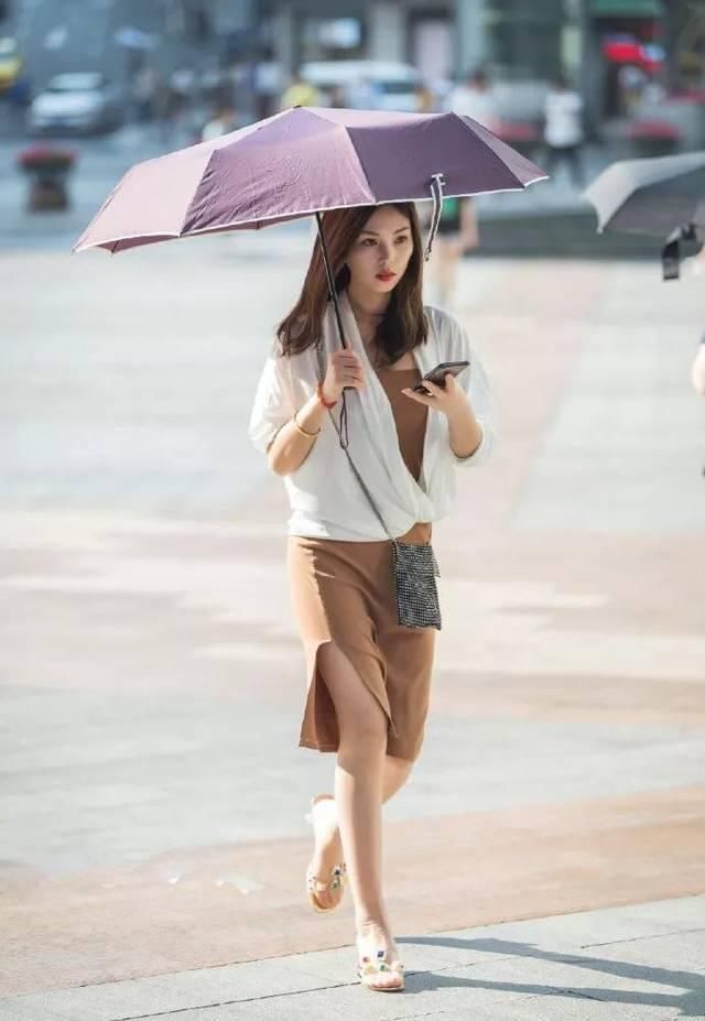  『气质』美女穿上高跟鞋，分分钟秀出女神般的气息
