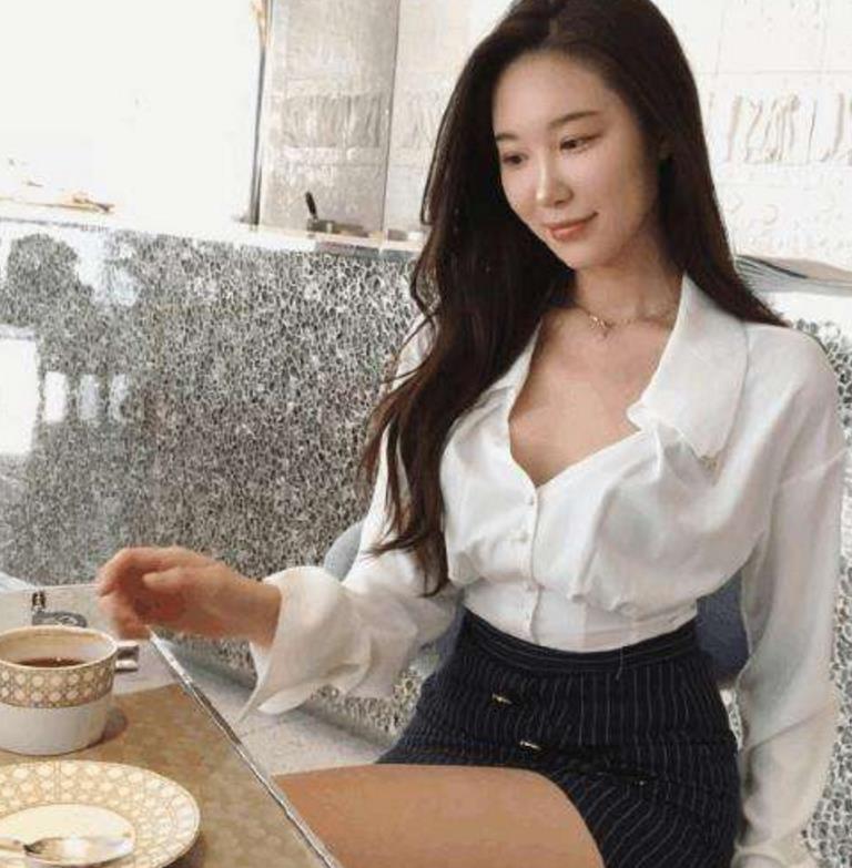 街拍: 我以为图2最好看, 当我看到图3让我好几天睡不着!